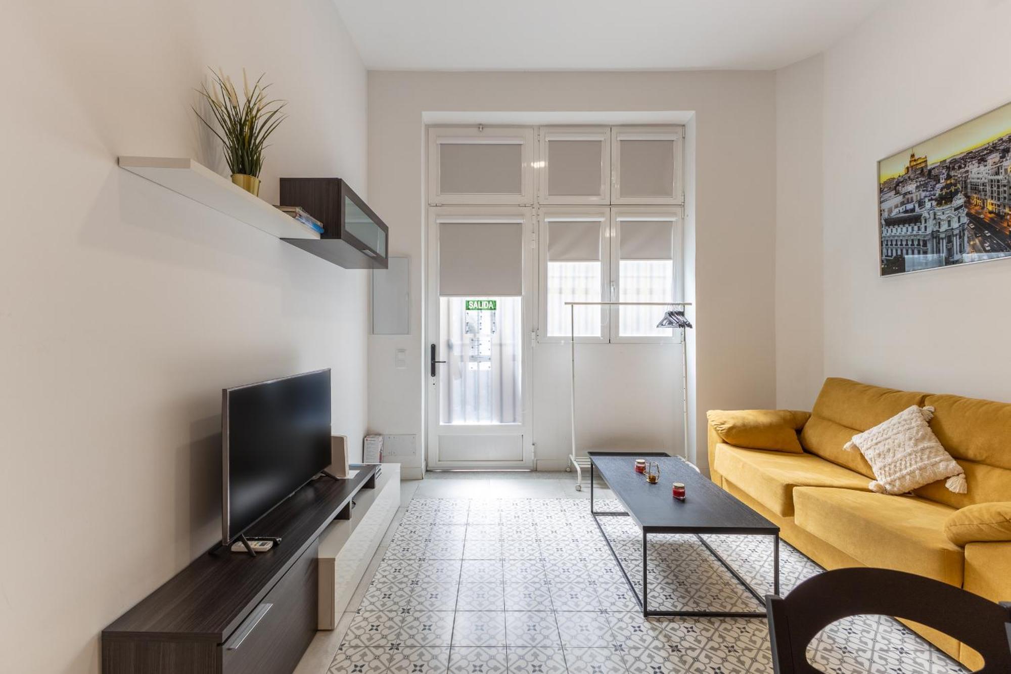 Galileo Apartment Madrid Exterior photo
